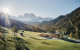 Cyprianerhof Dolomit Resort